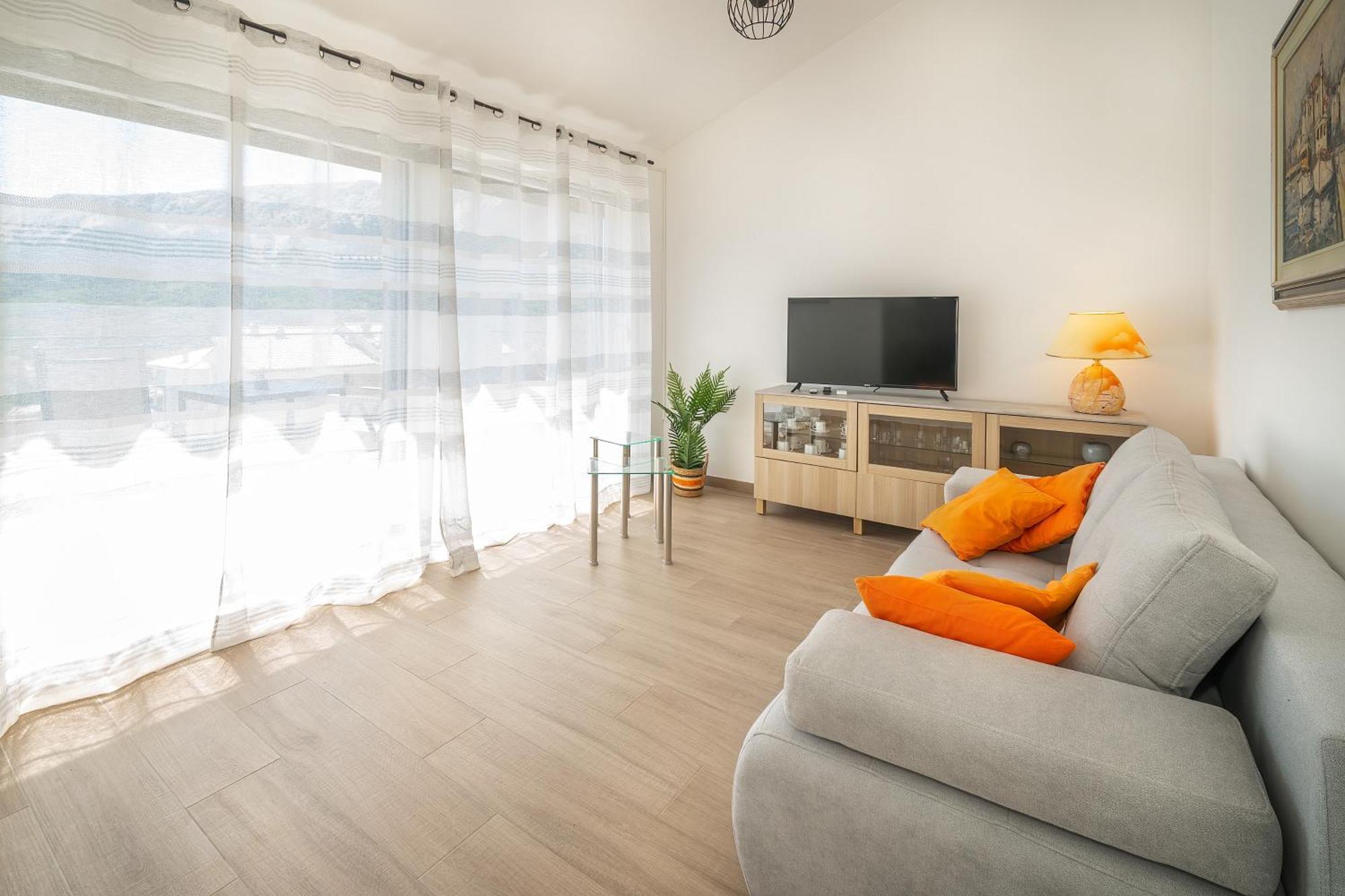 Poolside Apartments Anabella Baska  Bagian luar foto