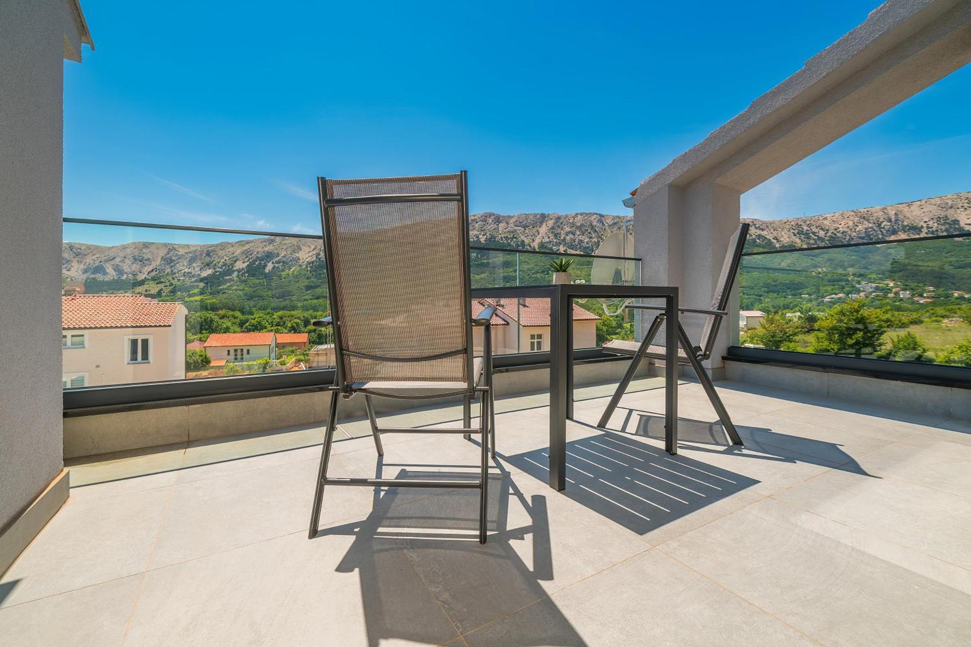 Poolside Apartments Anabella Baska  Bagian luar foto